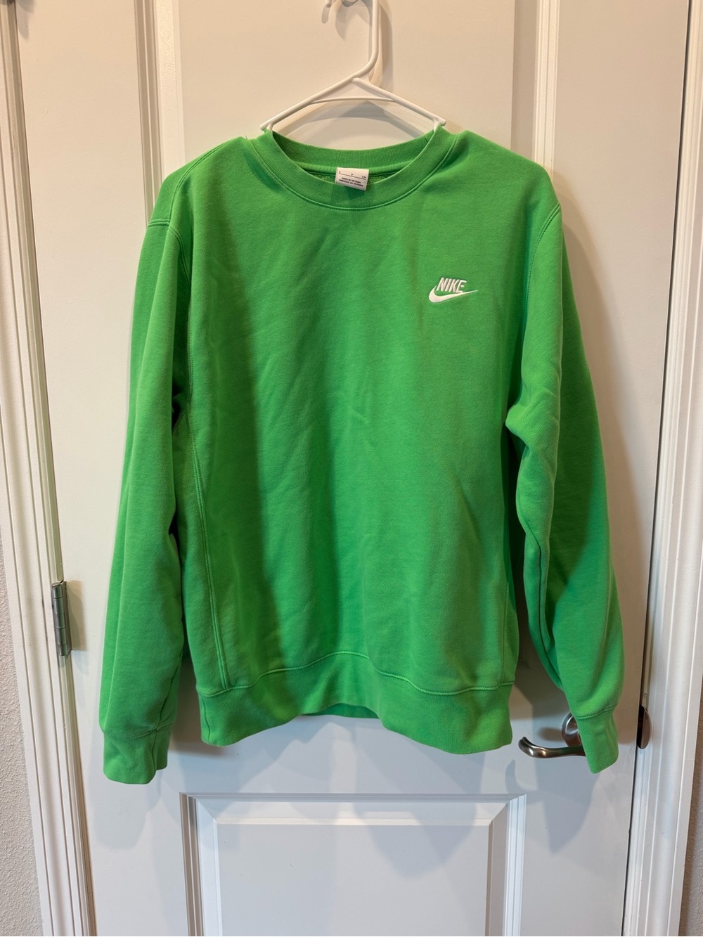 Mens Small Nike Green Crewneck Sweatshirt with White Logo